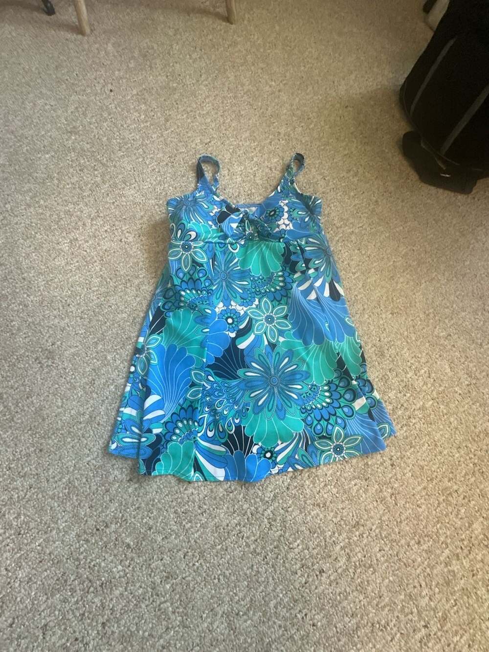 L.L. Bean Floral Twist Front Cross Back Swimsuit Size 16 Blue Green